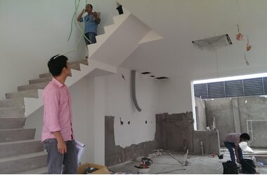 Xử lý nồm ẩm trước khi thi công nhà, cách chống thấm mái nhà